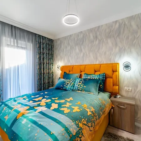 Luxury Cozy Apartments At Adora Park Arad Exterior photo