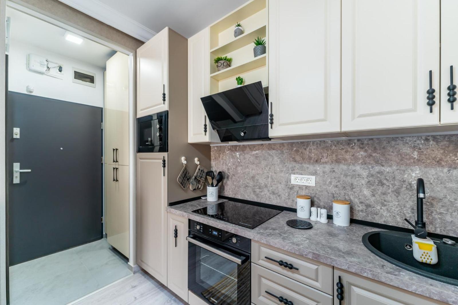 Apartment Luxury Cozy At Adora Park Arad